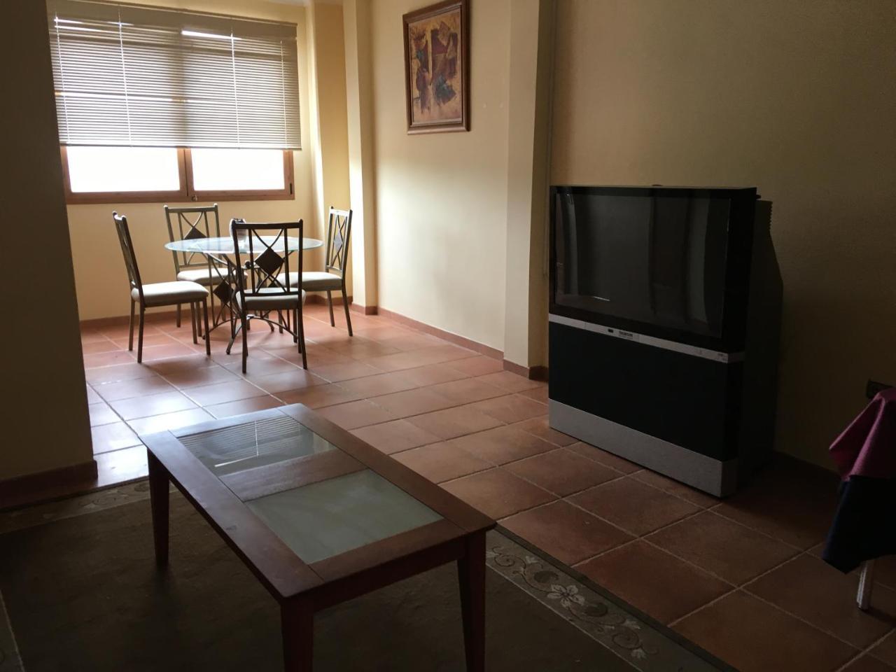 Hostal Meson Arboleas Ngoại thất bức ảnh