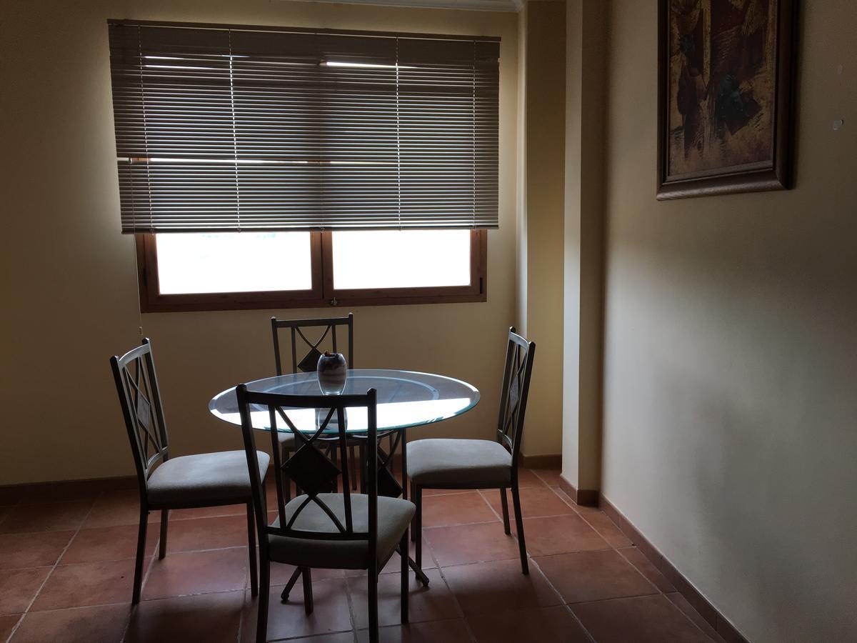 Hostal Meson Arboleas Ngoại thất bức ảnh